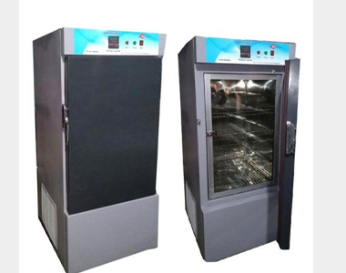 Cylindrical Horizontal Autoclave